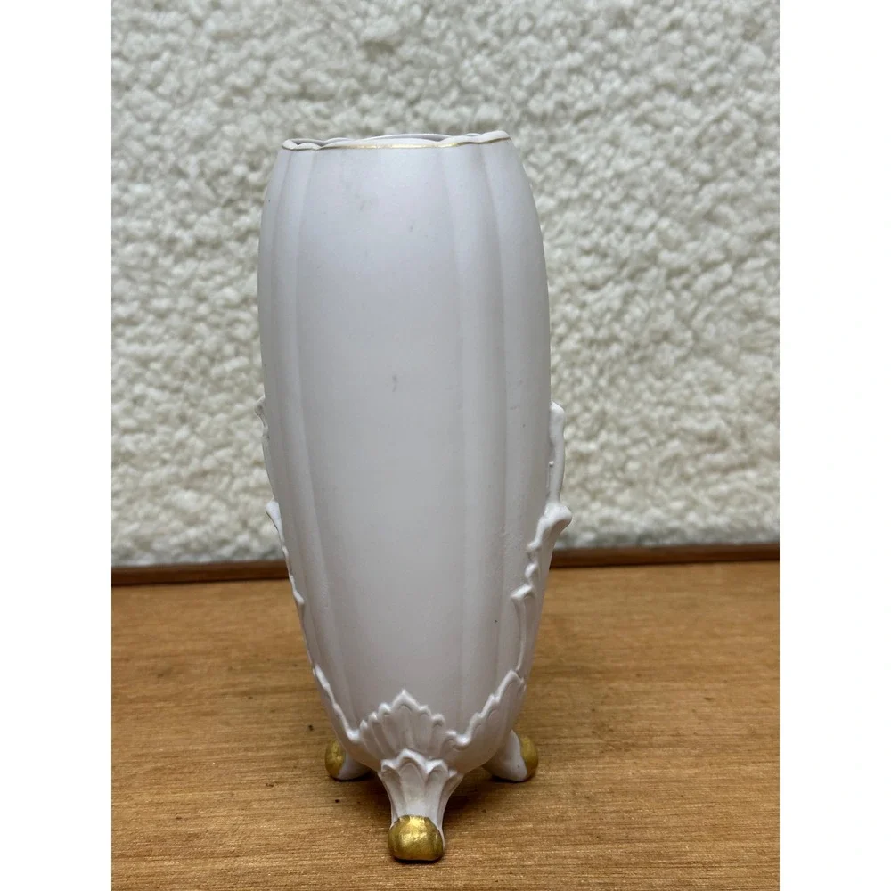 Porcelain Footed Vase Floral Applique Gold Trim Capodimonte Style Vintage 3D
